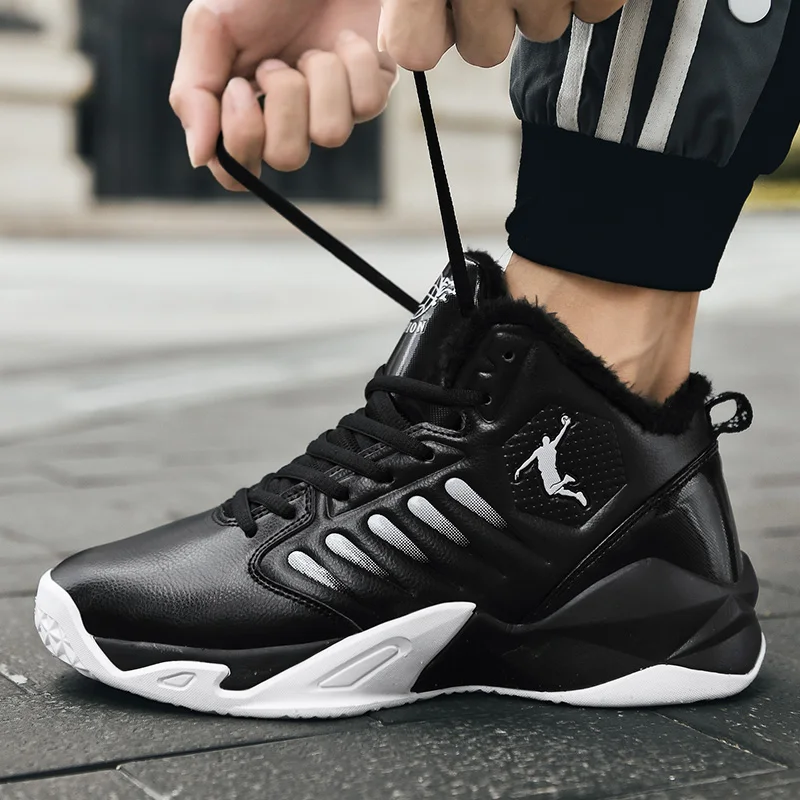 Fashionable men's high-top casual sports shoes 2022 men's basketball shoes special soft and comfortable running basketball shoes