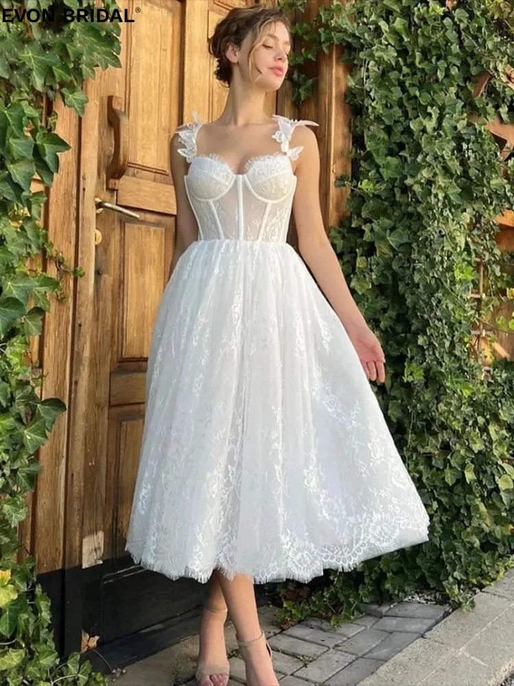 

EVON BRIDAL Simple V Neck Modest Spaghetti Straps Wedding Dresses for Women Floor Length Backless Appliques A Line Prom Dresses