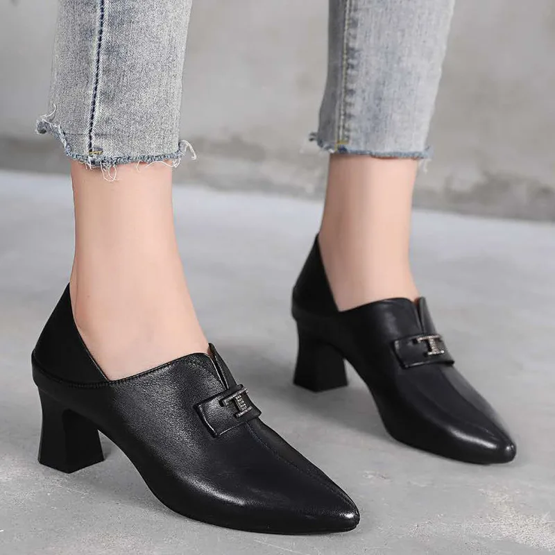 

2022 New Top Layer Cowhide Pointed Toe Black Pumps Fashion Leather Shoes Elegant Shallow Mouth Women's Shoes High Heel Shoes