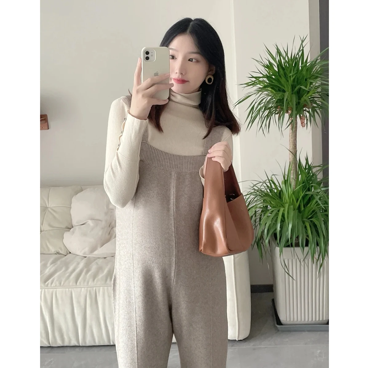 Autumn Maternity Knitting Jumpsuits Good Quality Fashion Long Loose Wide Leg Trousers Pregnant Woman Overalls Straight Rompers 4