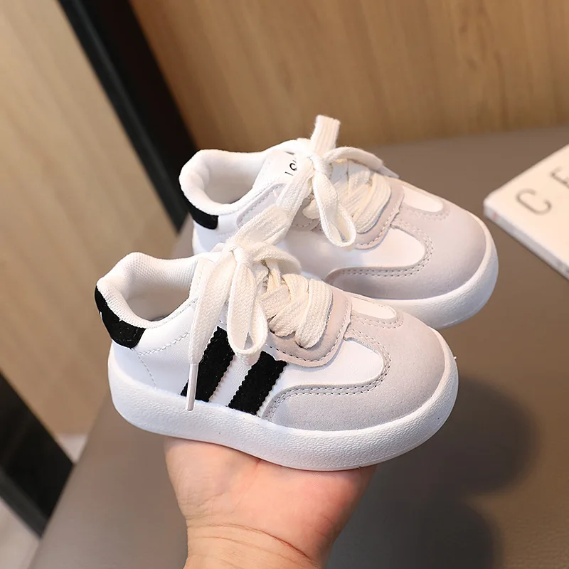 

Korean Children's Sports Shoes 2023 Autumn New Girls' Casual Shoes Boys' Forrest Gump Shoes Fashion Board Shoes Soft Sole