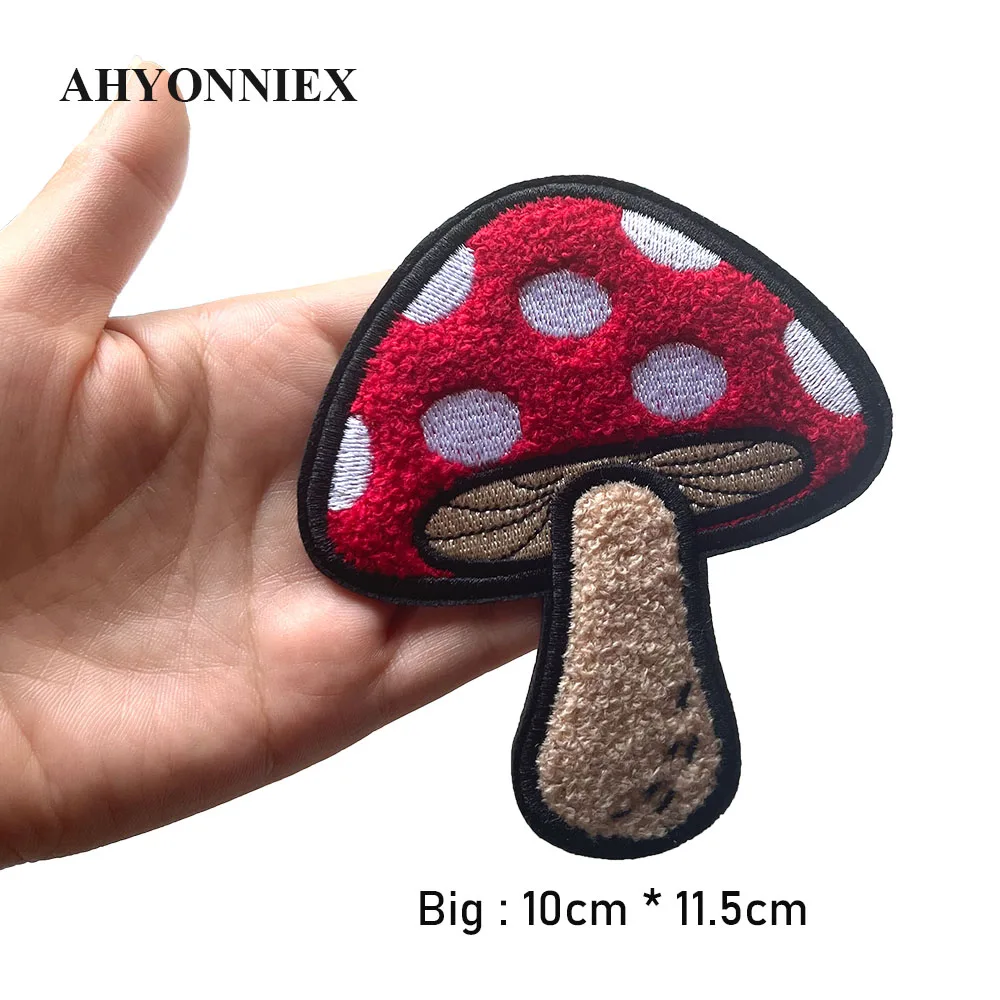 Große und kleine Pilz-Patches für Eltern-Kind-Kleidung, DIY, niedliche Aufkleber zum Aufbügeln auf Handtuch, Stickerei-Patches – Detail 1