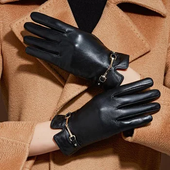 Fashion Chain Women' PU Leather Gloves Winter Warm Plus Velvet Thicken Full Finger Outdoor Riding Touch Screen Driving Mittens 1