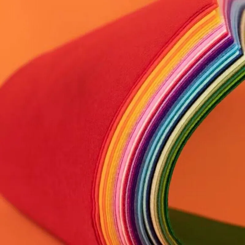 40Pcs 6x6" Felt Fabric Sheet 15*15cm Nonwoven Fabric Assorted Color Felt Cloth Sewing Material For DIY Patchwork Handicrafts Toy