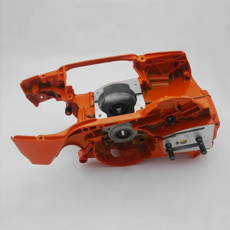Crankcase Crank Bearing Oil Tank Engine Housing Fit For HUSQVARNA 365 362 371 372 372XP Gas Chainsaw Motor Parts 2