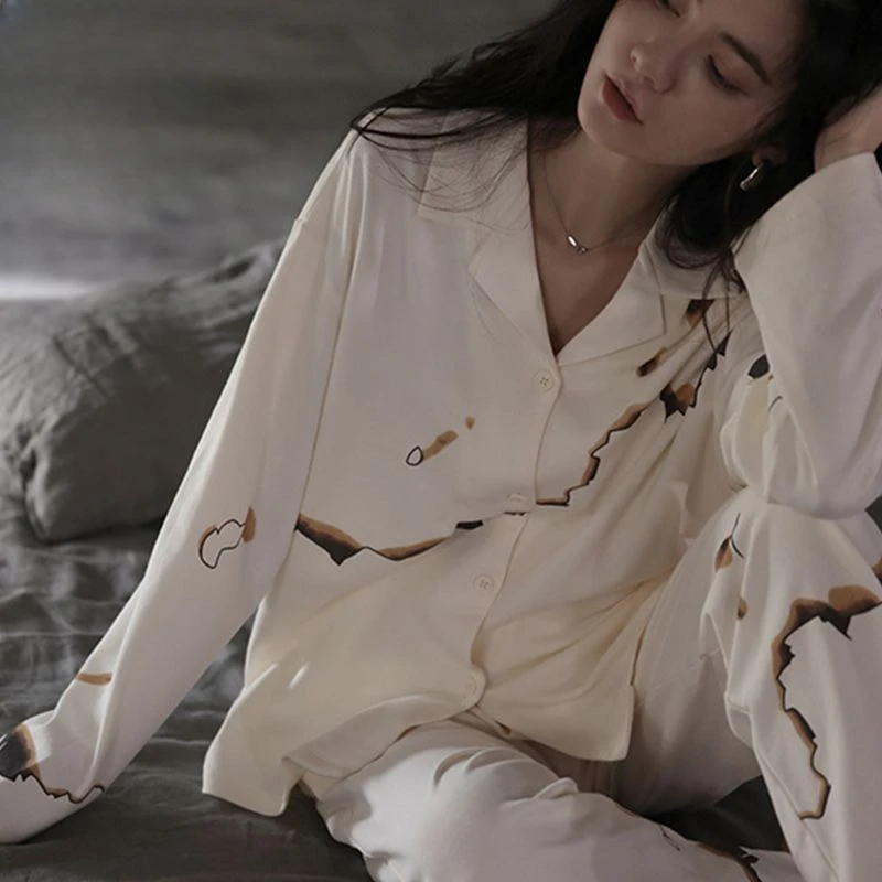 Рисунок 4 - Женский пижамный комплект на весну и осень