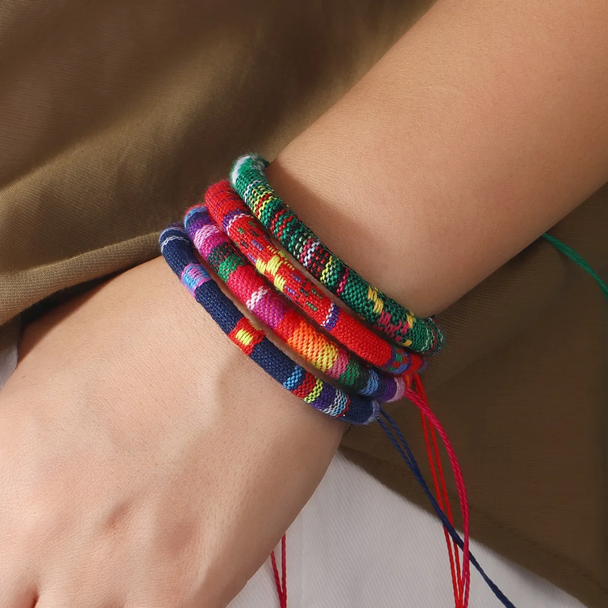 Woven Bracelets 24pcs Bohemian 2 Style Woven Bracelets Set Random Colorful Cloth Art Friendship Surf Bracelet For Men Women
