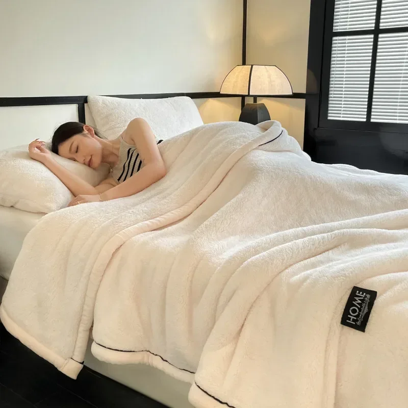Cotton Velvet Plush Blanket 2