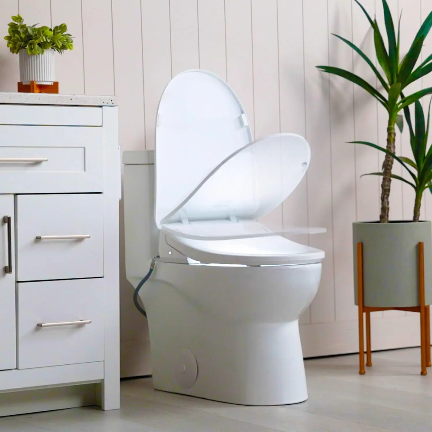 UXA Pearl Auto Bidet Toilet Seat in Elongated White | Endless Warm Water | Automatic Lid and Seat | Arced Stainless Stee 2