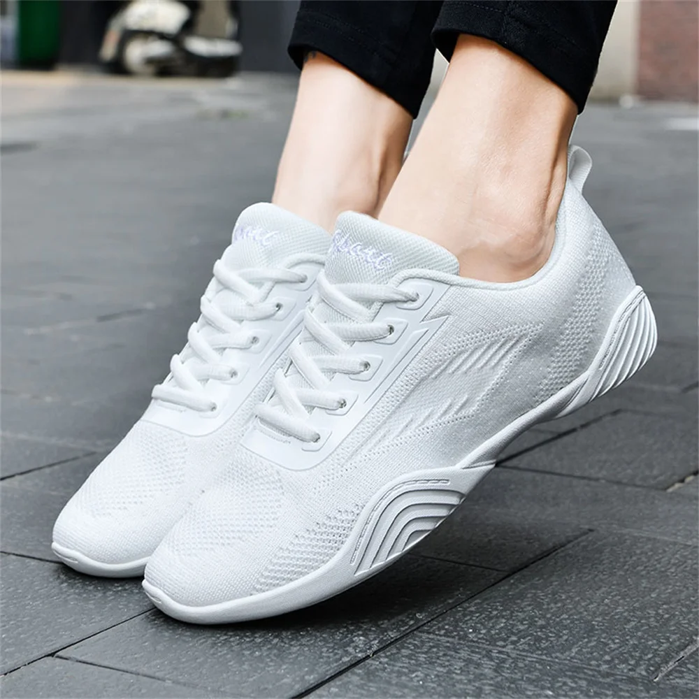 ARKKG Girls White Cheer Trainers Shoes Breathable Training Dance Tennis Shoes Lightweight Youth Cheer Competition Sneakers arkkg girls white cheerleading shoes kids soft bottom cheer shoes mesh breathable womens competition trainer shoes dance shoes