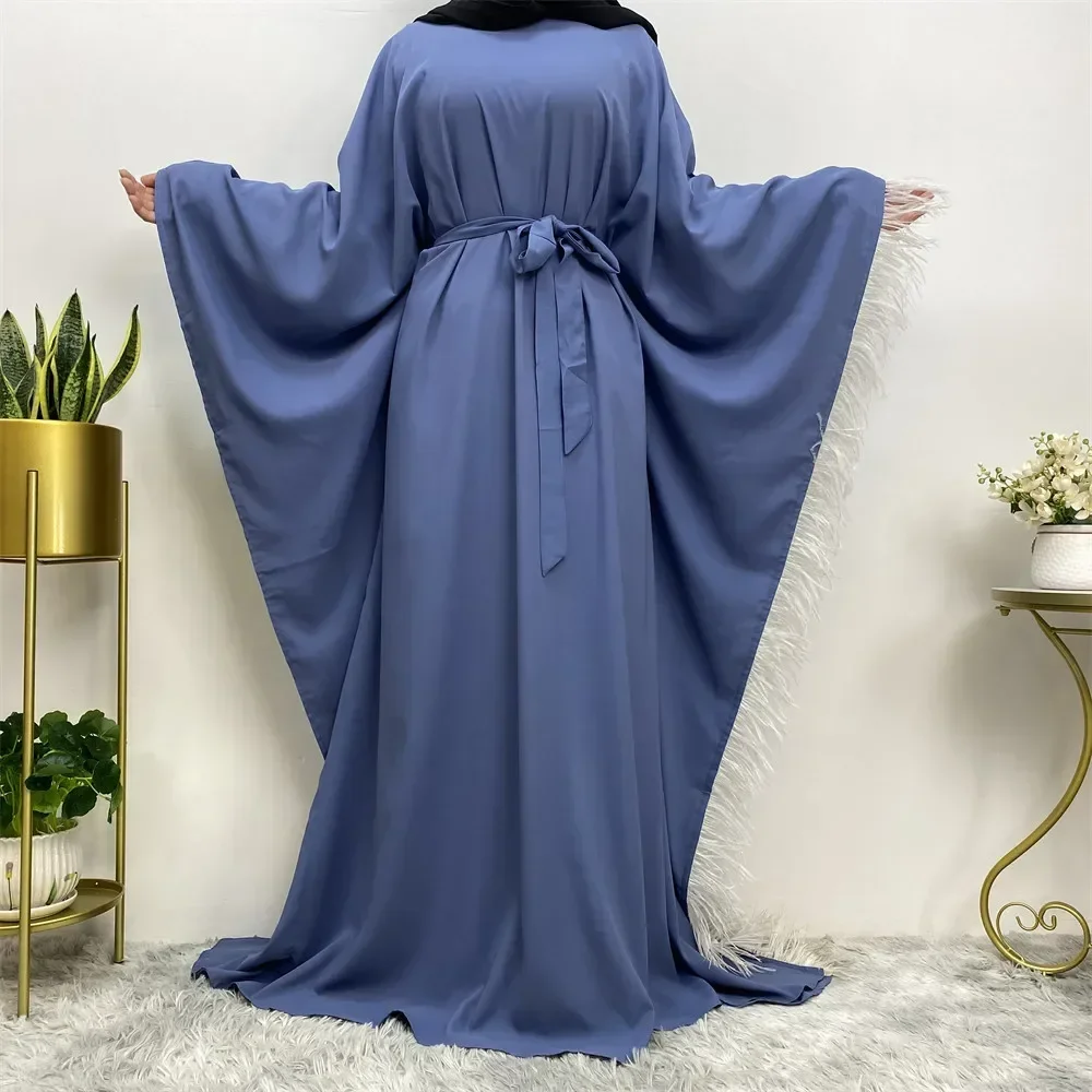 Feathers Elegant Loose Muslim Robe Bat Sleeve Large Size Dress Middle East Black Abayas for Women Dubai 2023 Kaftan