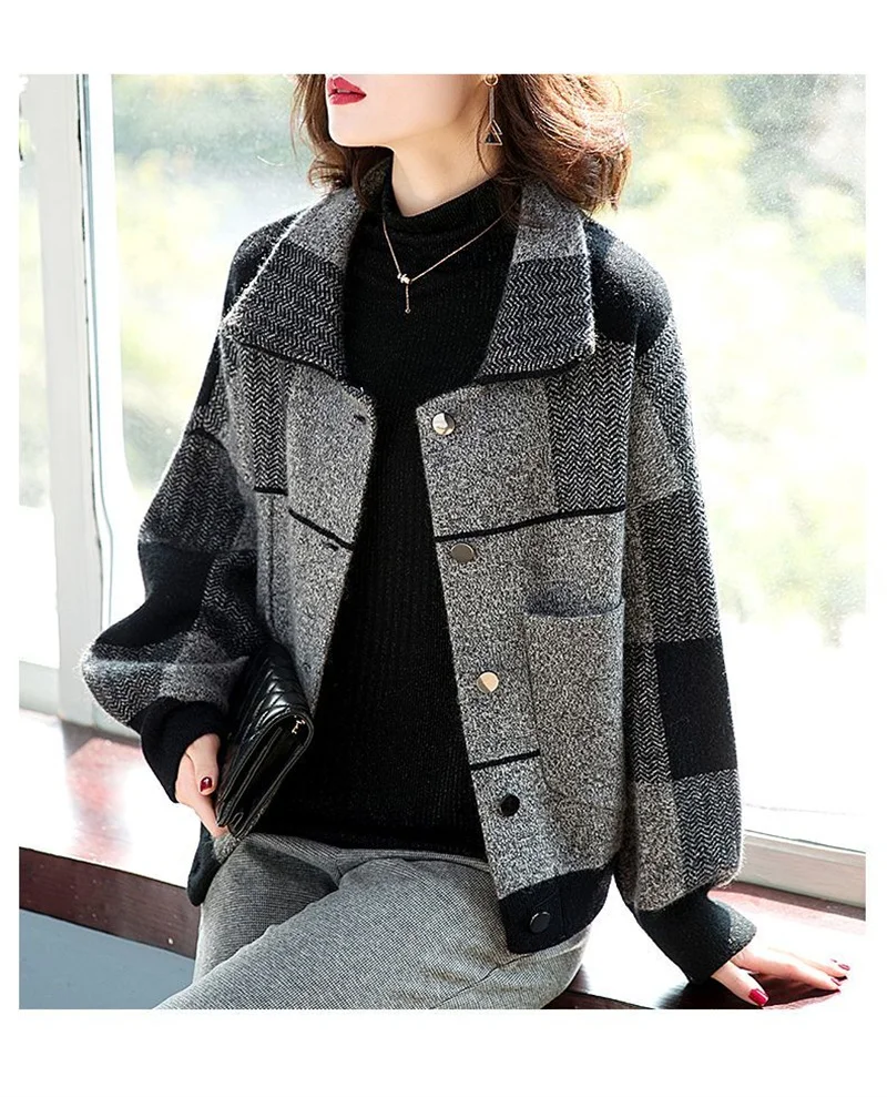 Checkered Woolen Coat 4