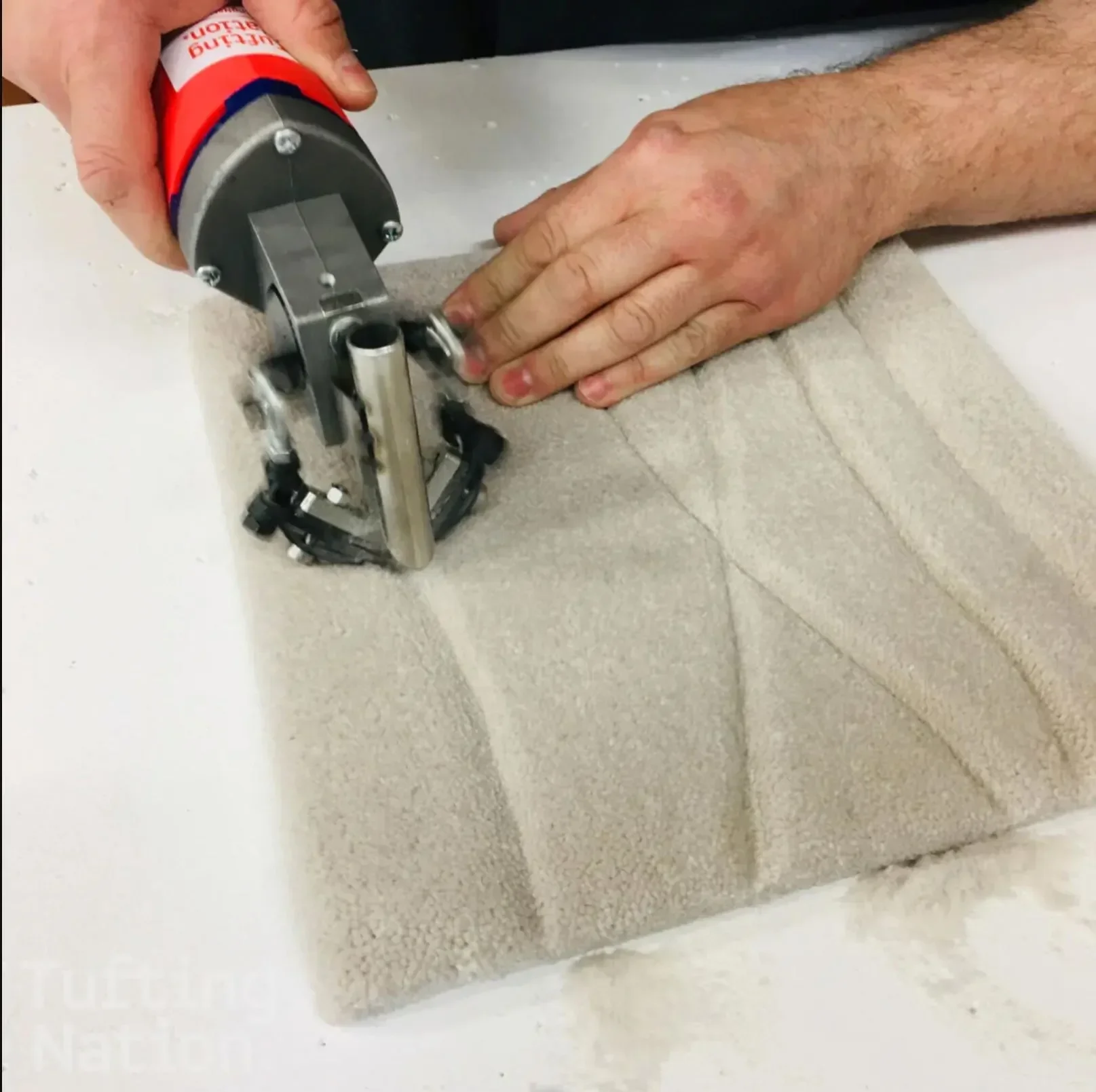 

Electric Carpet Vshape Carving Tool Rug Carving Machine Carpet Rug Tufting Scissors