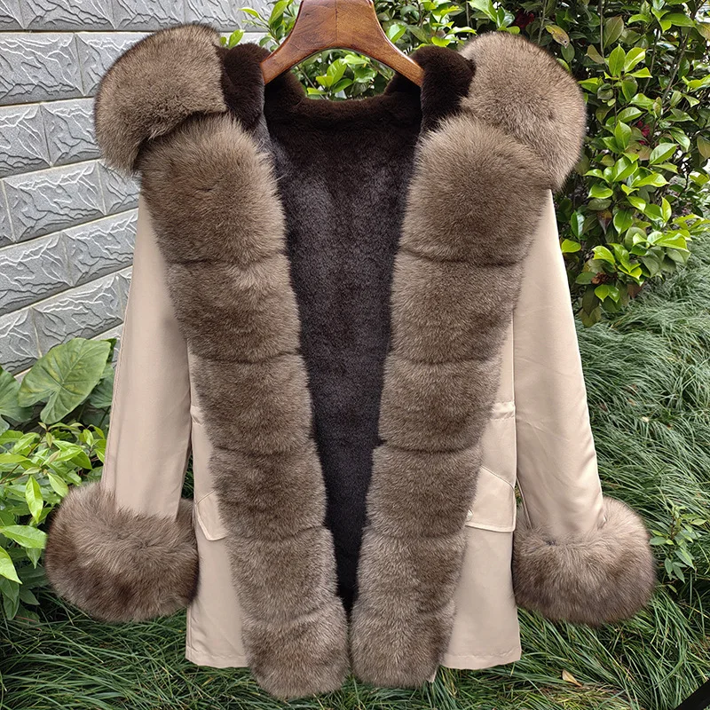 Popular Super Large Fox Fur Collar Placket Warmth Pai Ke Fu New Fashion Style Keep Warm Coat For Women  Black Real Coat