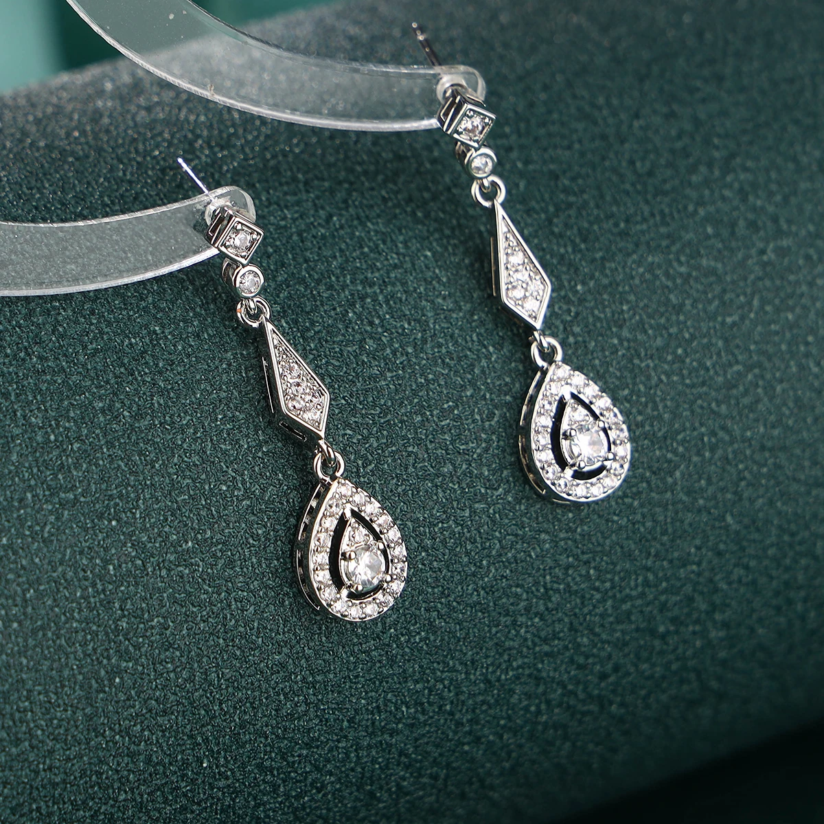 Bridal Jewelry Set Women's Silver Drap Earrings Cubic Zirconia Marquise Bridal Wedding Earrings For Wedding Parties Proms