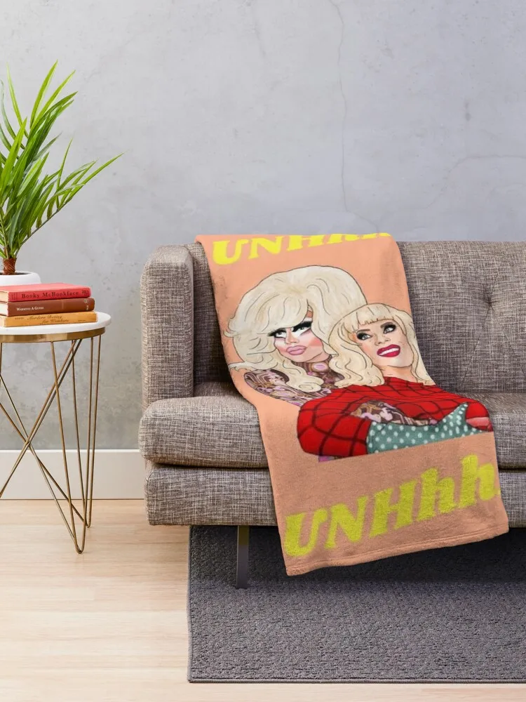 Trixie  Katya  ,    