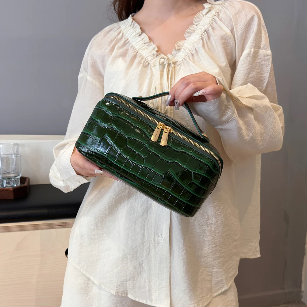 PU Leather Cosmetic Travel Bag for Women