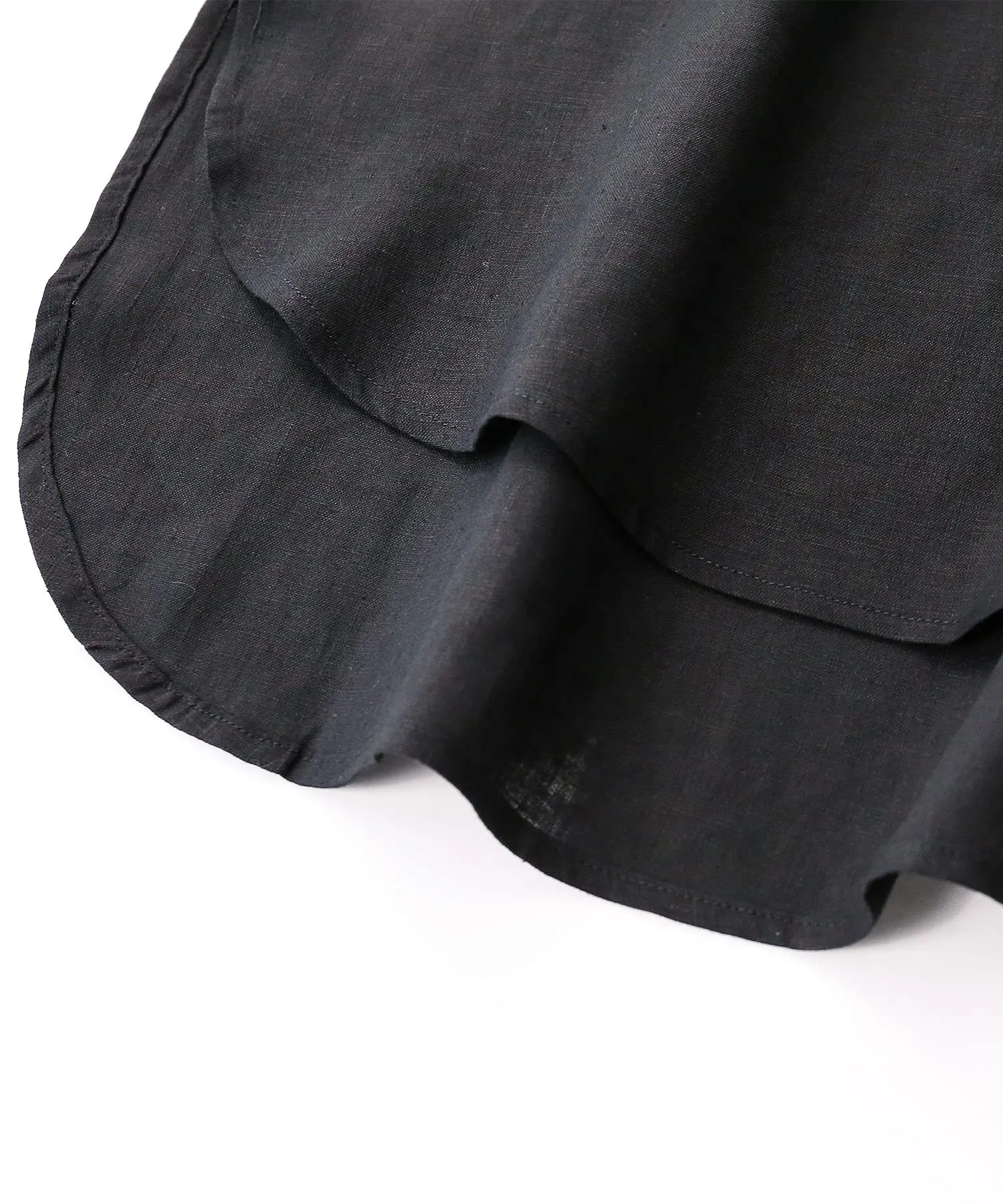Black-03.jpg