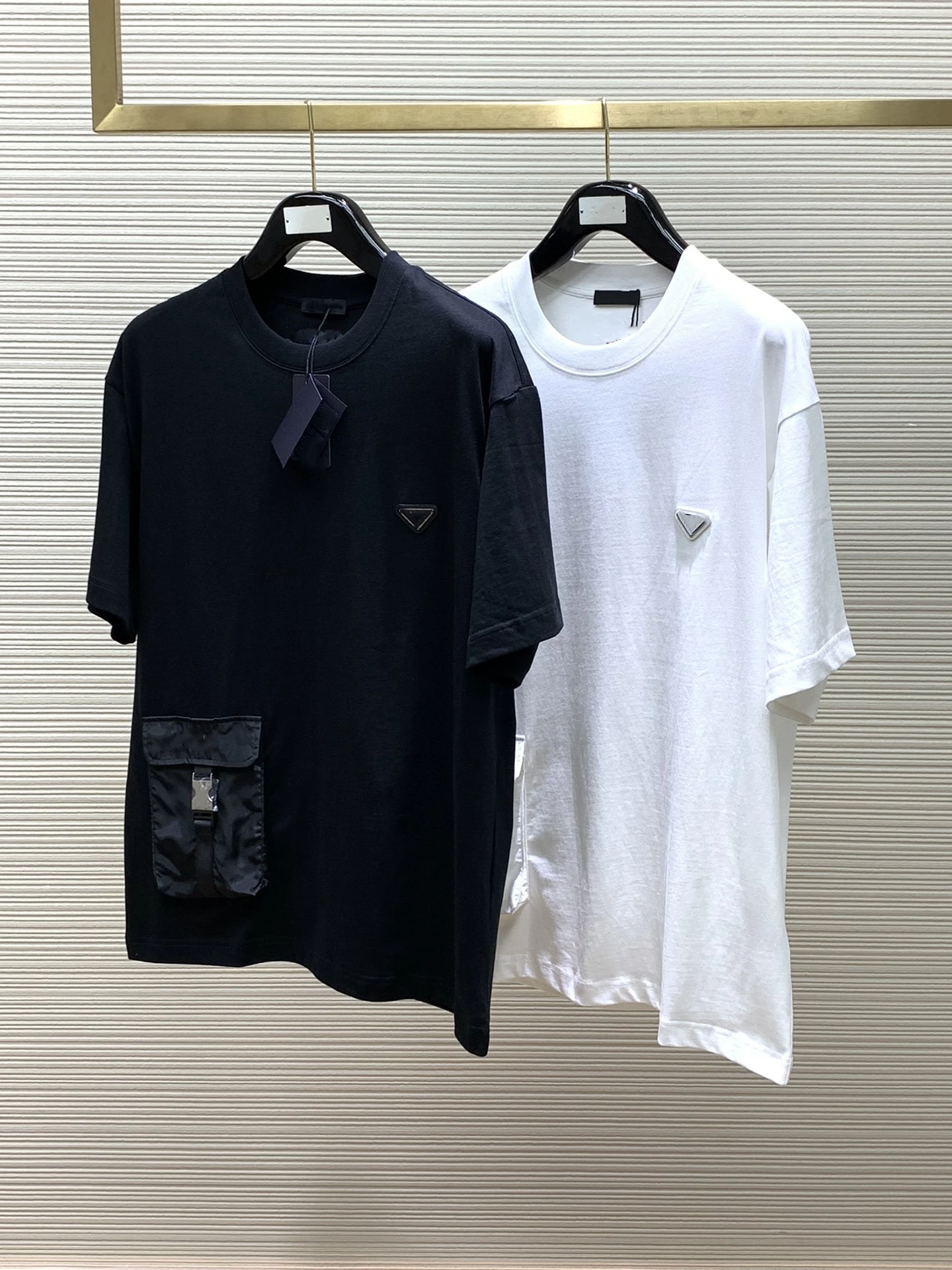 

2024 Spring/Summer New Round Neck Short Sleeve T-shirt for Men's Fashion, Casual, Loose, Comfortable, Breathable, High Quality