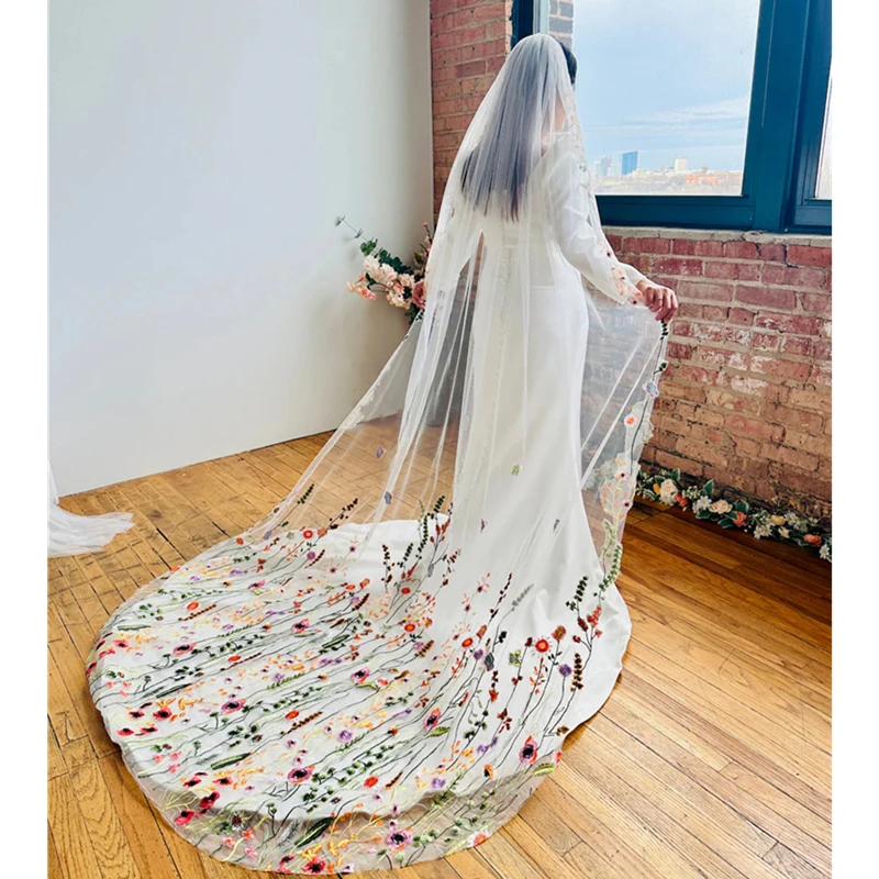 Full Lace Edge Colorful Bridal Wedding Veils With Comb Cathedral Long Secret Garden Floral Accessories For Brides White Ivory