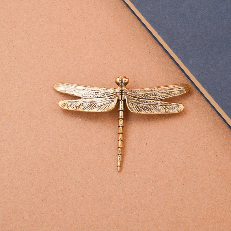 Gottesanbeterin-Ornament aus Messing, Vintage-Insektenfigur, Miniatur-Tischdekoration, Teehaustier, Feng-Shui-Sammlerstück – Detail 6