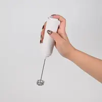 Mousseur à café électrique rechargeable AA, mousseur à lait, mixeur de cuisine, batteur à œufs, fouet à crème, mixeur - Taille compacte pour usage domestique 4