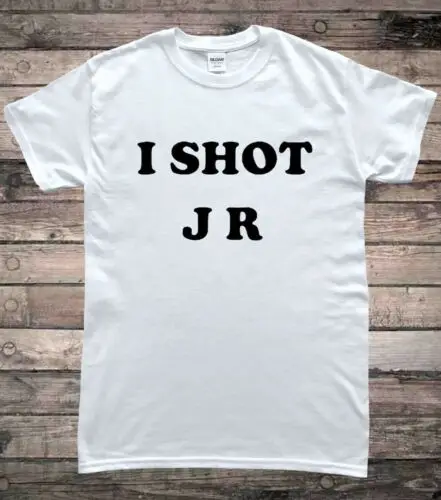 

Футболка для Хэллоуина со слоганом в стиле ретро I Shot JR