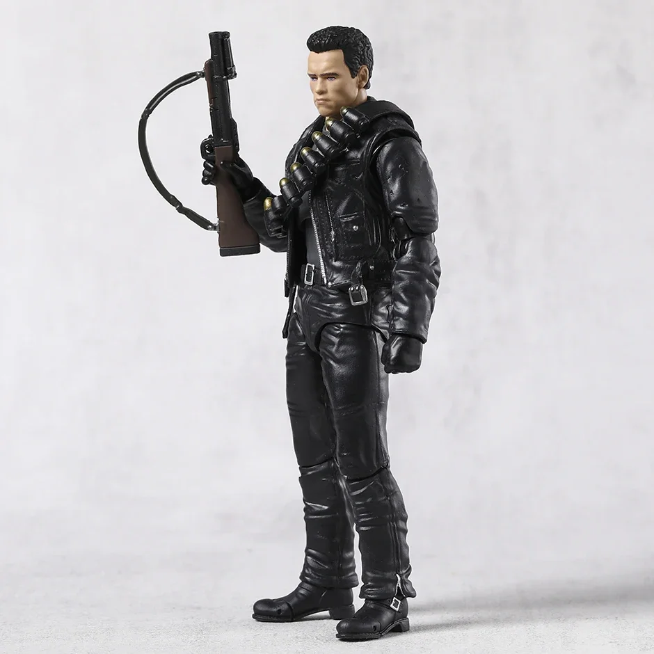 Figurine MAFEX No.199 Terminator 2 T-800 - PVC 15cm - Arnold Schwarzenegger
