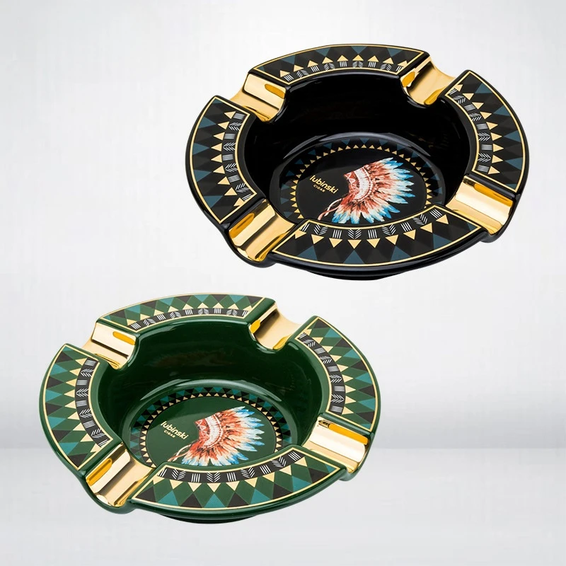 منفضة سجائر LUBINSKI الخضراء المصنوعة من السيراميك...