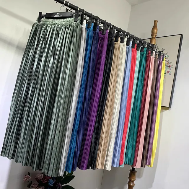 Saia Pregueada Prateada e Dourada