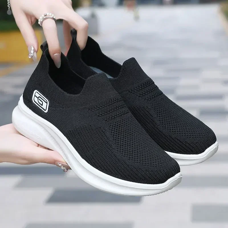 Spring and Summer Mesh Casual Women's Shoes Breathable and Light Sports Fashion Soft Sole Comfortable Walking Shoes 1