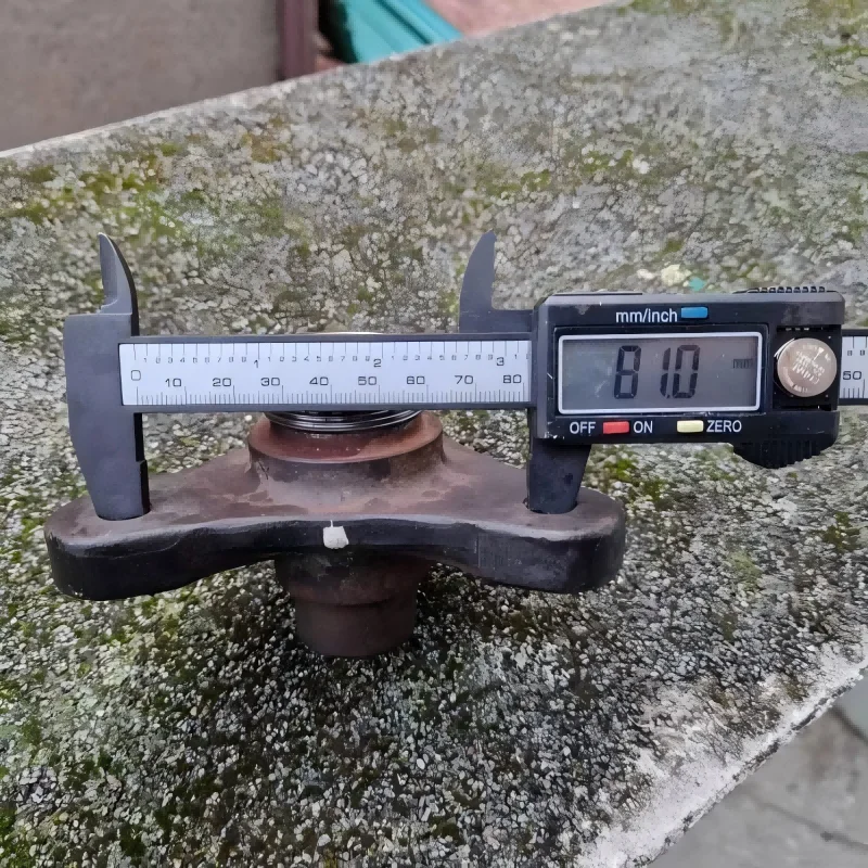 Rear Axle Differential Flange for BMW 520 525 530 730 750 760 (F02 F10 F18, 2008–2017) – High-Precision Auto Parts Replacement 3