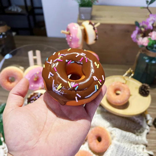 1pc 8.5cm Simulation Donuts Bread Fake Bread Cake Home Decor Display Wedding Sweet Decortions Photography Props NotSquishy Toy