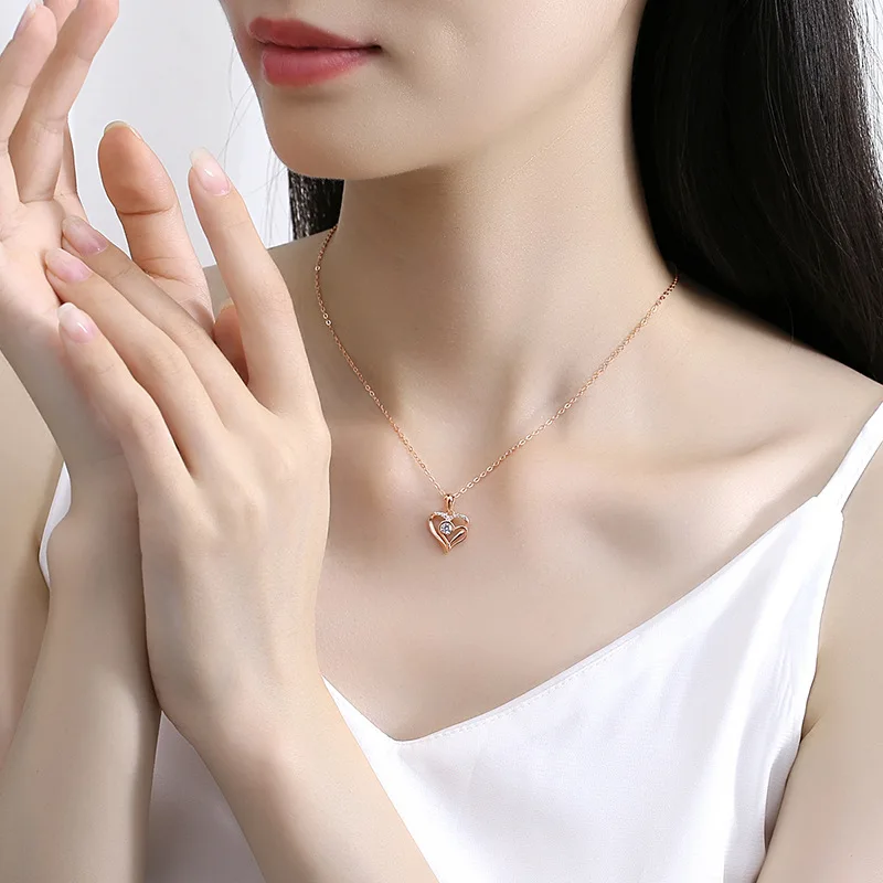 European and American Double Heart Necklace 925 Silver Heart High end Feeling Collar Chain, Small and Unique Instagram Style