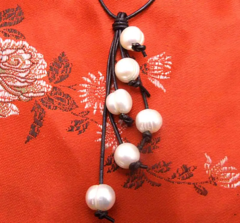 Qingmos 10-11mm Round Natural Freshwater White Pearl pendant Necklace for Women with Black Genuine Leather 20