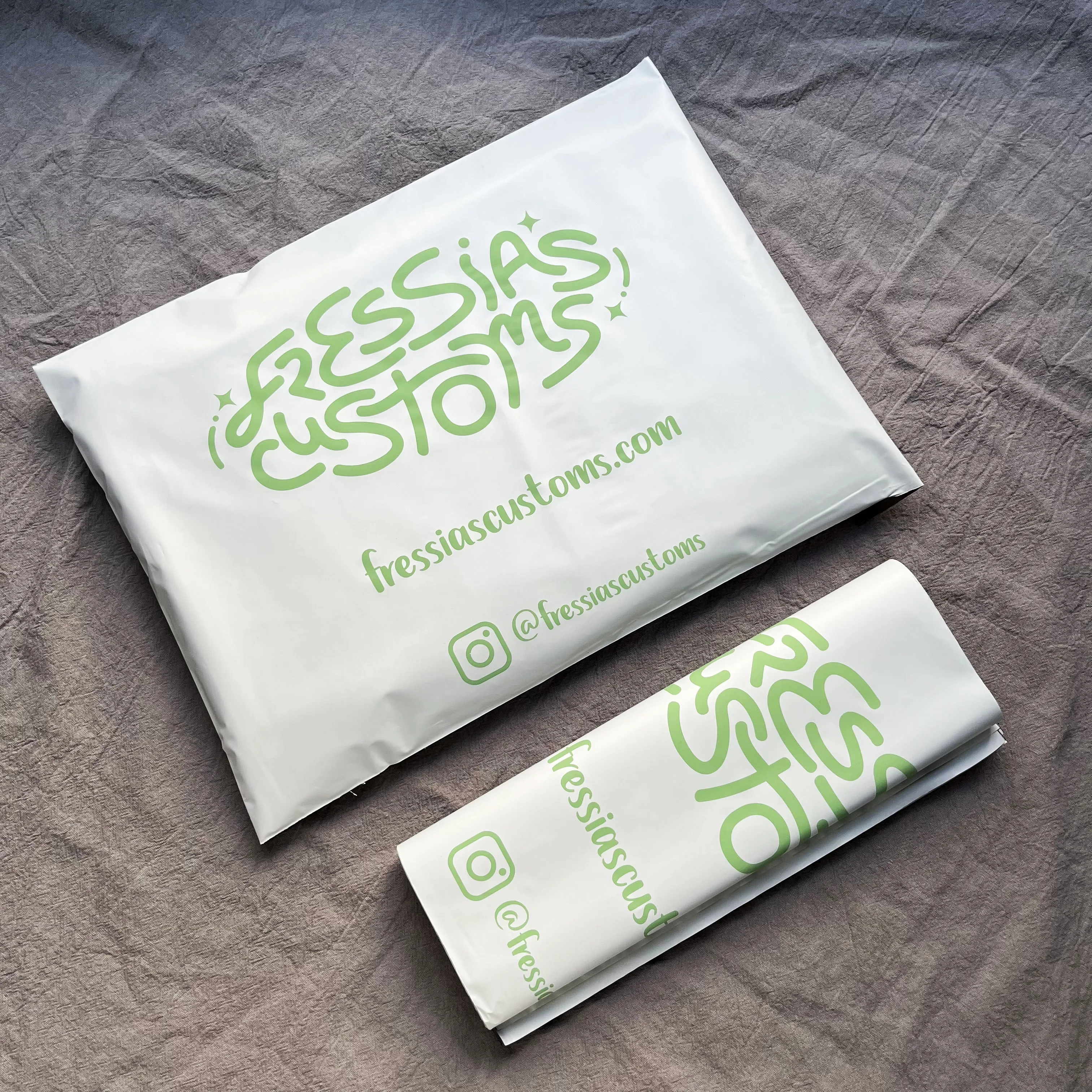 

Biodegradable Custom Printed High Quality White Poly Matte Mailer Logistics Packaging Mailing Bag