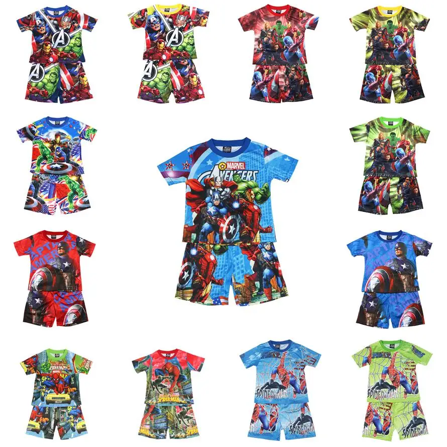 Set Marvel Spider-Man: Maglietta Nera Maniche Corte + Pantaloncini Con Stampa, Bambini 8-16 Anni - 2
