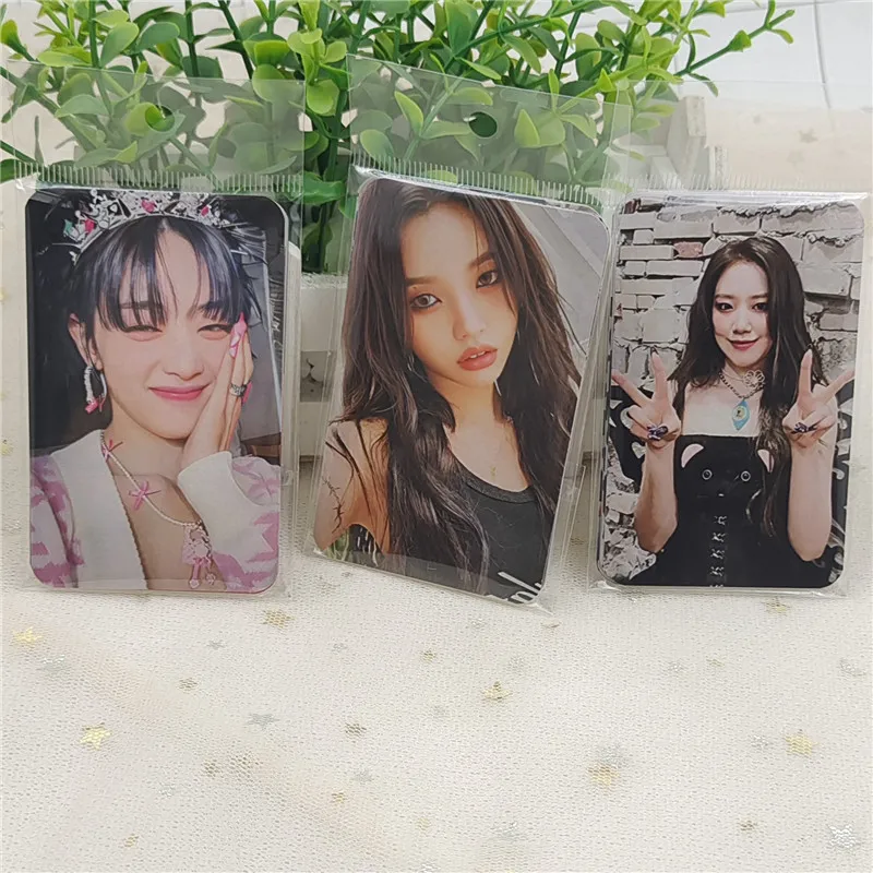 

KPOP (G)I-DLE альбом I FEEL Lomo Card Makestar счастливый рисунок песня мероприятия Yuqi Ye Shuhua GIDLE Girl Подарочная печатная Фотокарта 5 шт./комплект