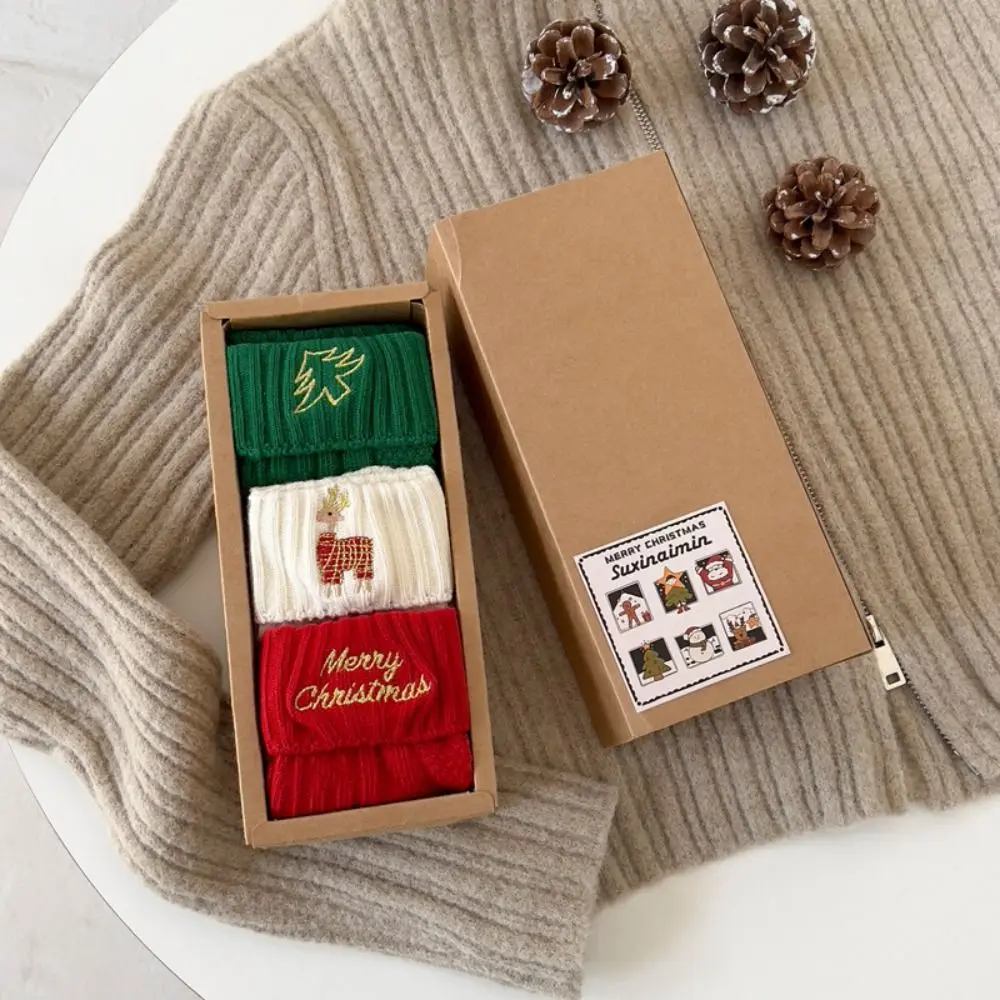 Breathable Cotton Christmas Embroidery Socks Elk Bell Cartoon Hosiery Letter Christmas Tree Mid-Tube Socks Girls