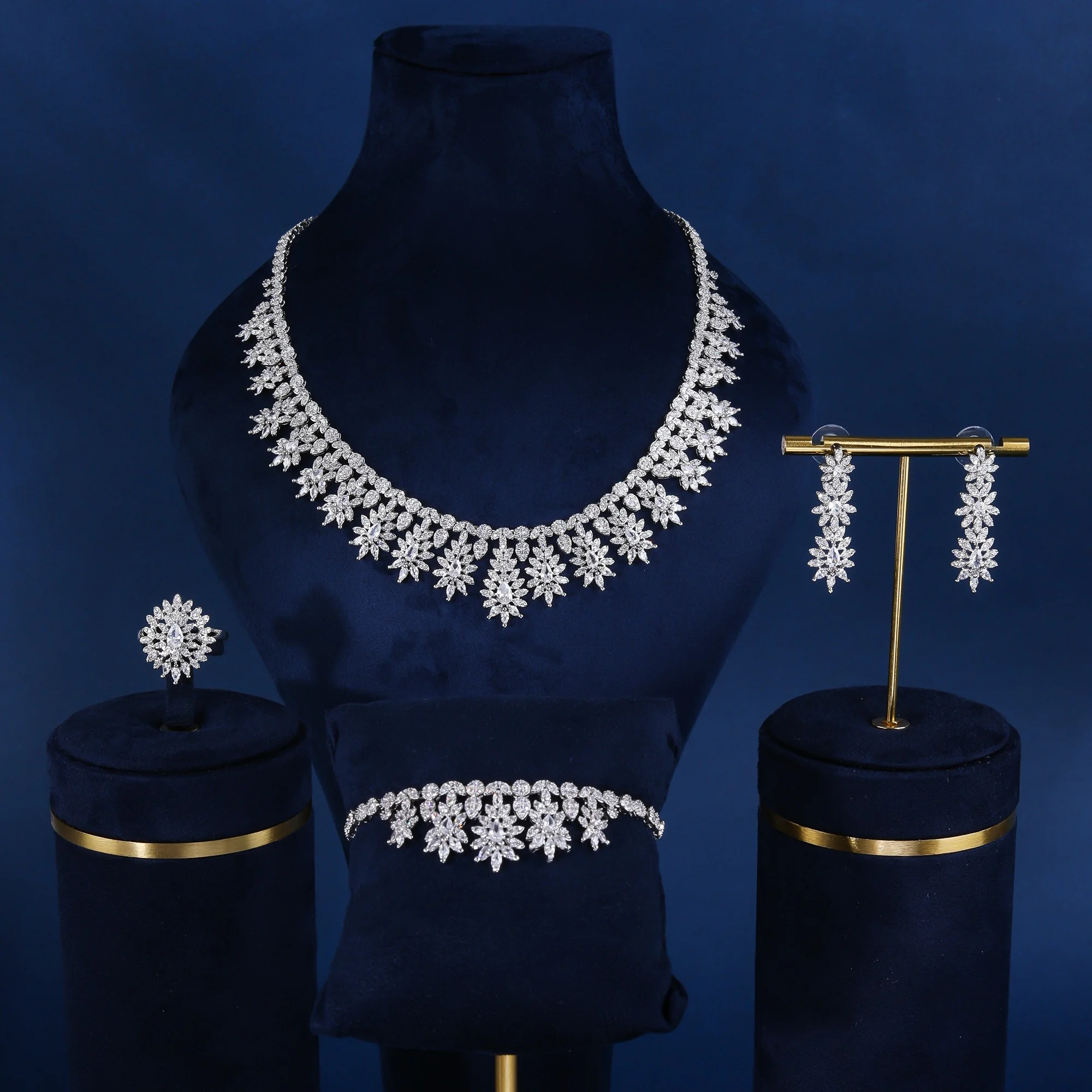

1720 New Wedding Bride Jewelry Set High Quality 3A Zircon Necklace Ring Earrings Bracelet Dubai Saudi Arabia Banquet Anniversary