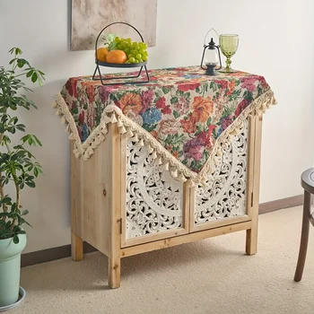 Vintage Jacquard Table Cover 1