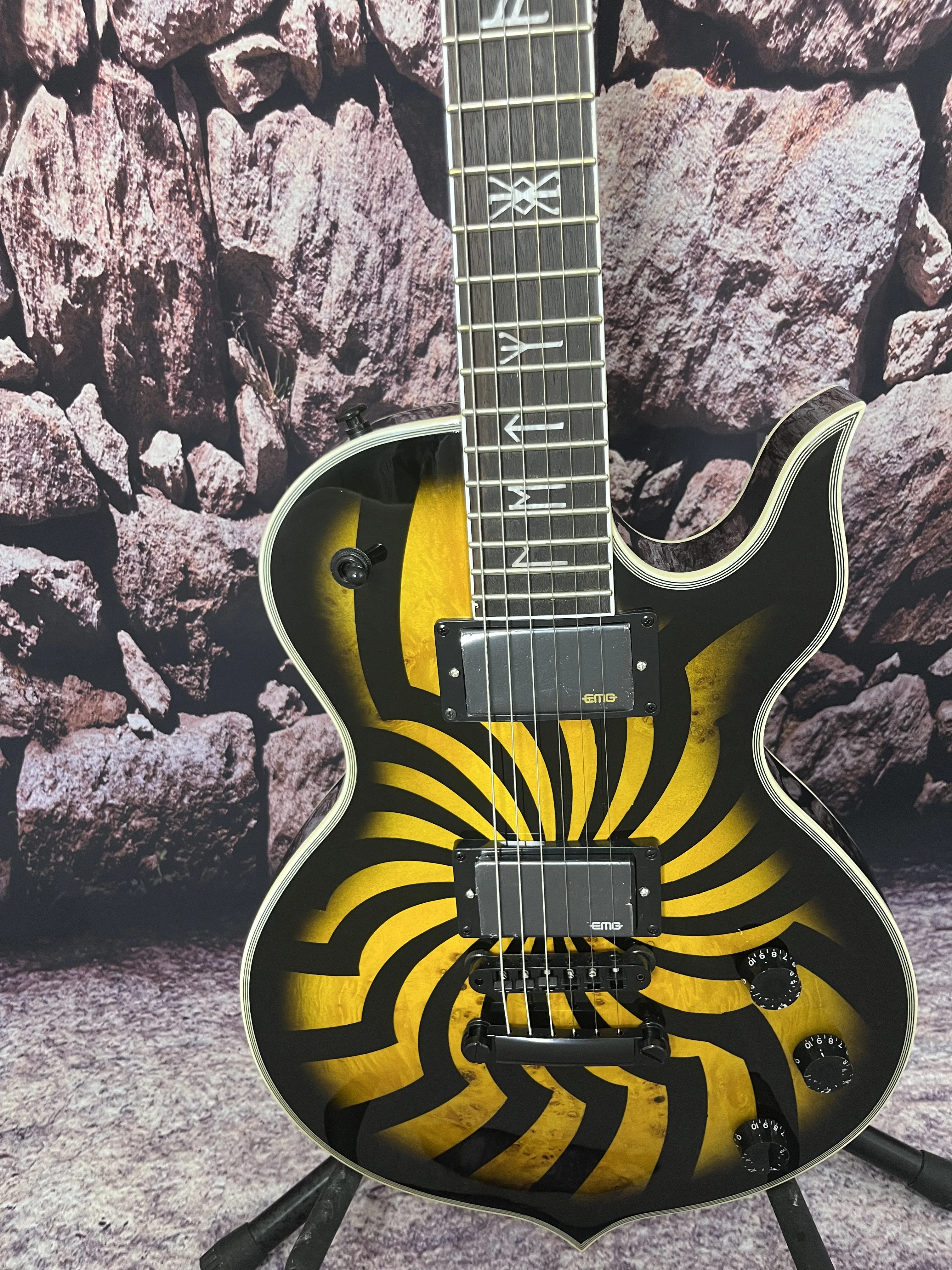 factory electric guitar Wylde Audio Windmill top hot sale