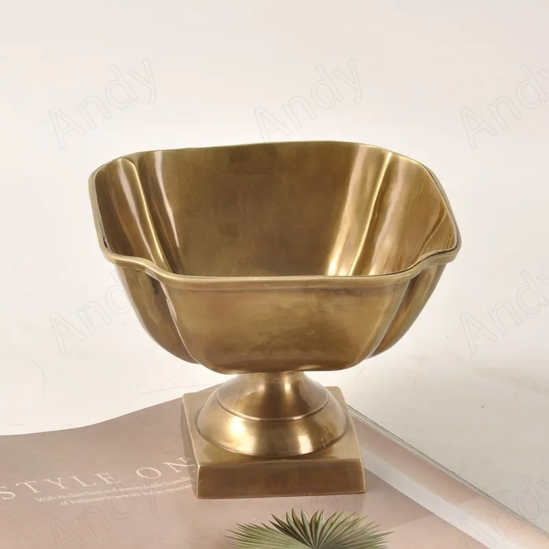 

Европейский латунный поднос для хранения, креативные ретро-миски для фруктов в гостиной, западные настольные украшения для ресторана, ручное украшение для дома