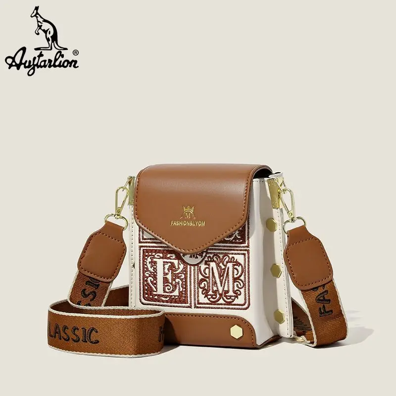 

Роскошная брендовая дизайнерская французская нишевая дизайнерская сумка, новая женская сумка, сетчатая красная портативная маленькая квадратная сумка через плечо