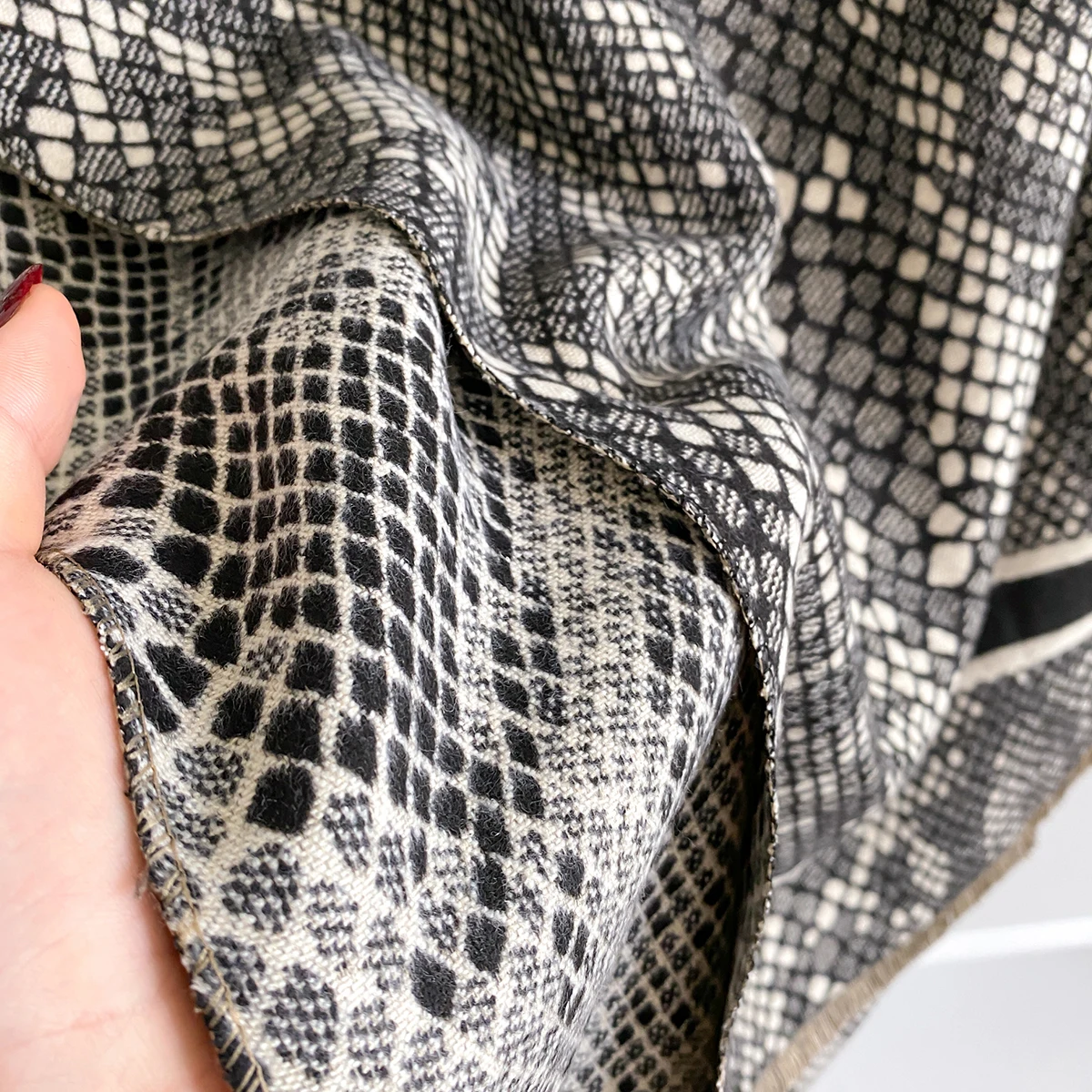 Winter Women's Cashmere Leopard Print Double-Sided Scarves Elegance Shawl Pashmina Warm Female Outdoor Fashion Accessory Scraf