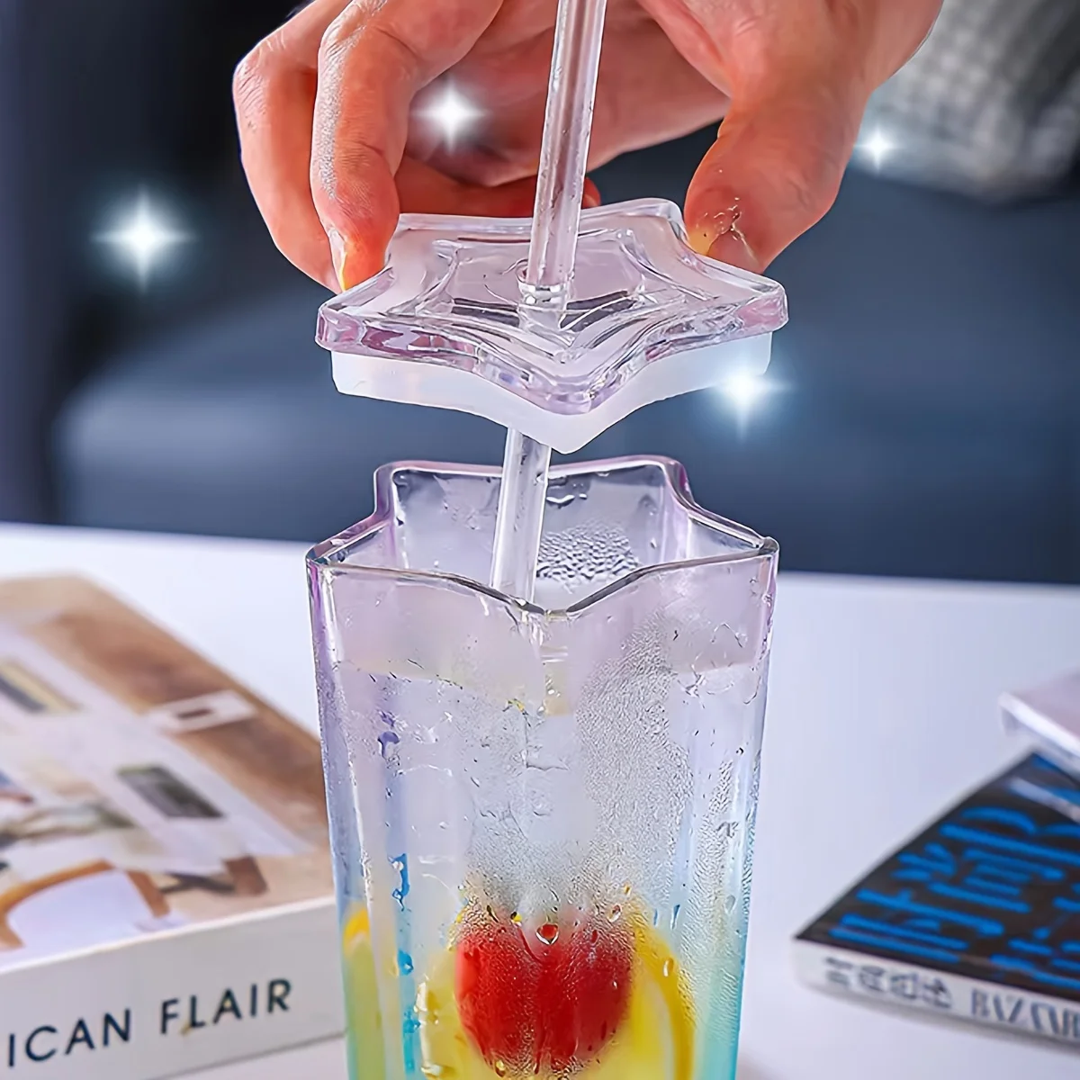 300ml Stylish Star-Shaped Glass Tumbler with Lid Straw Water Cups Glass Water Cup