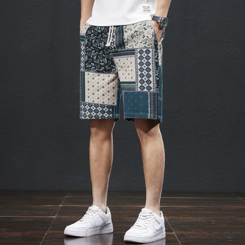 2024 Summer New Beach Shorts Men's Fashion Ethnic Print Breathable Elastic Versatile Street Casual Capris 3