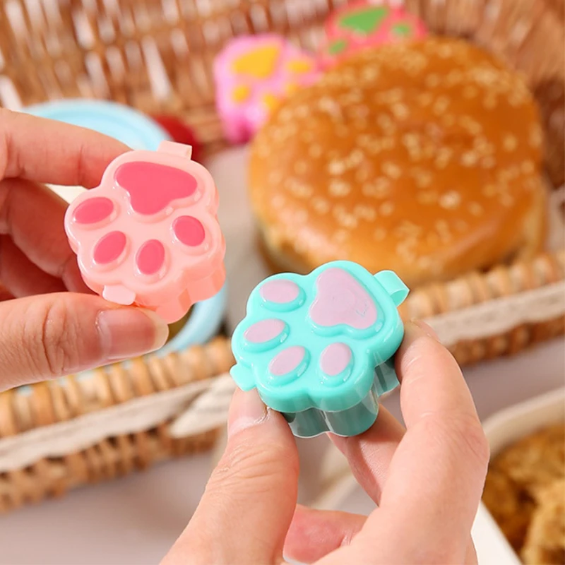 1/4Pcs Lunch Bento Sauce Container Cat Claws Design Portable Plastic Condiment Dispenser Squeeze Mini Salad Ketchup Bottle