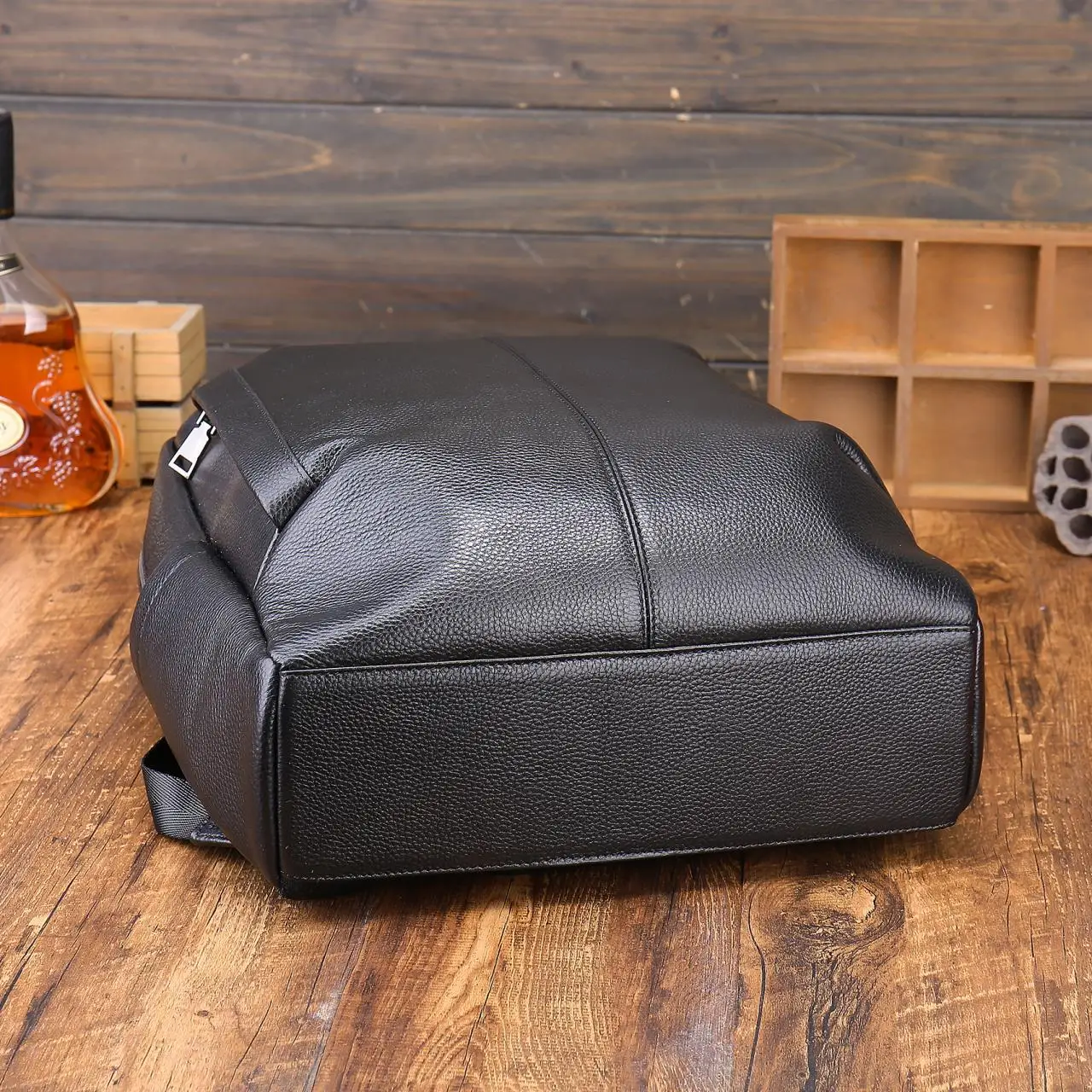 2024 New Brand Fashion Genuine Leather Men Woven Backpacks Real Natural Leather Student Backpack Boy Luxury Computer Laptop Bag 3