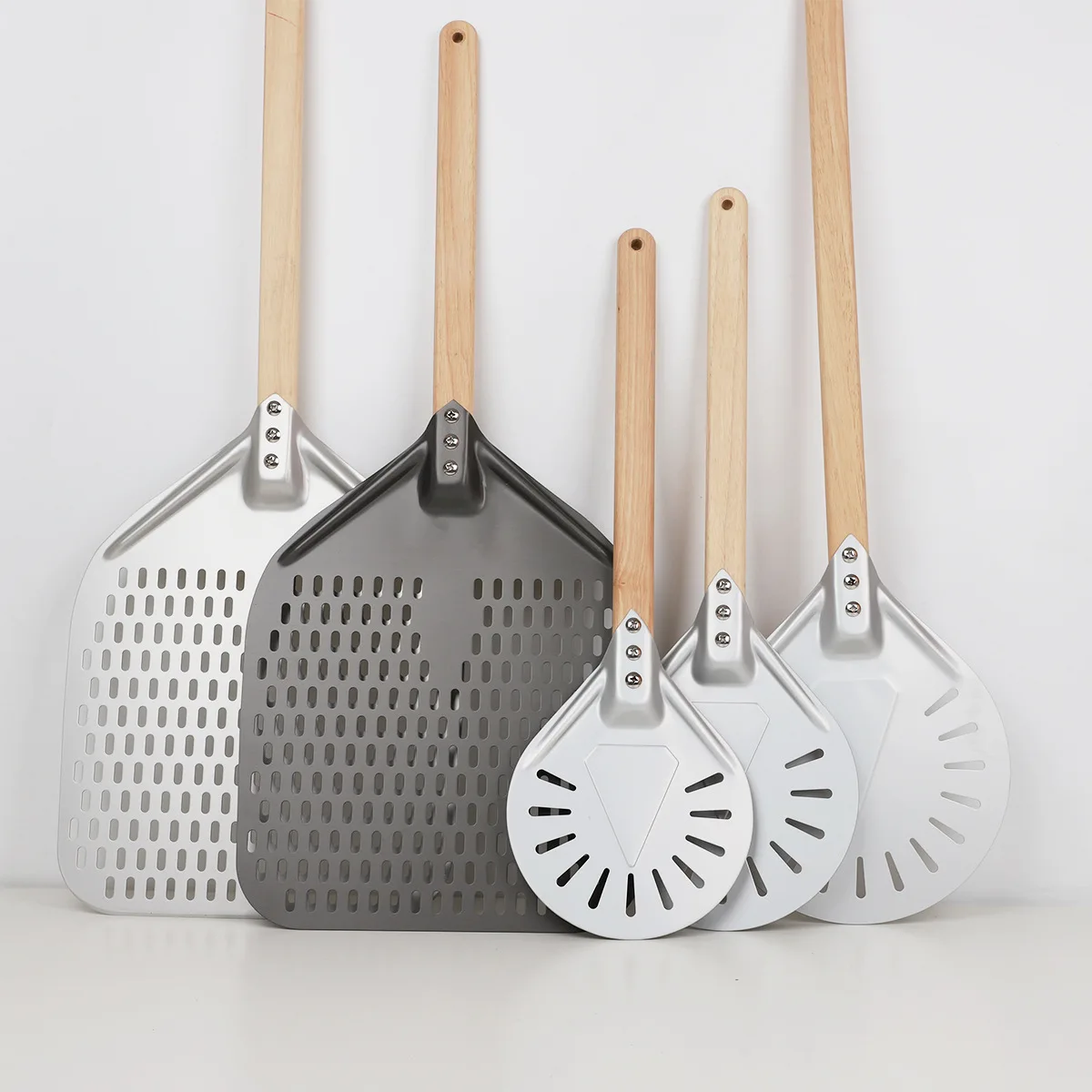 Pizzathome Anodized Pizza Peel Perforated Pizza Turning Peel with Wood Handle Shovel or Anodized Short Spatulas